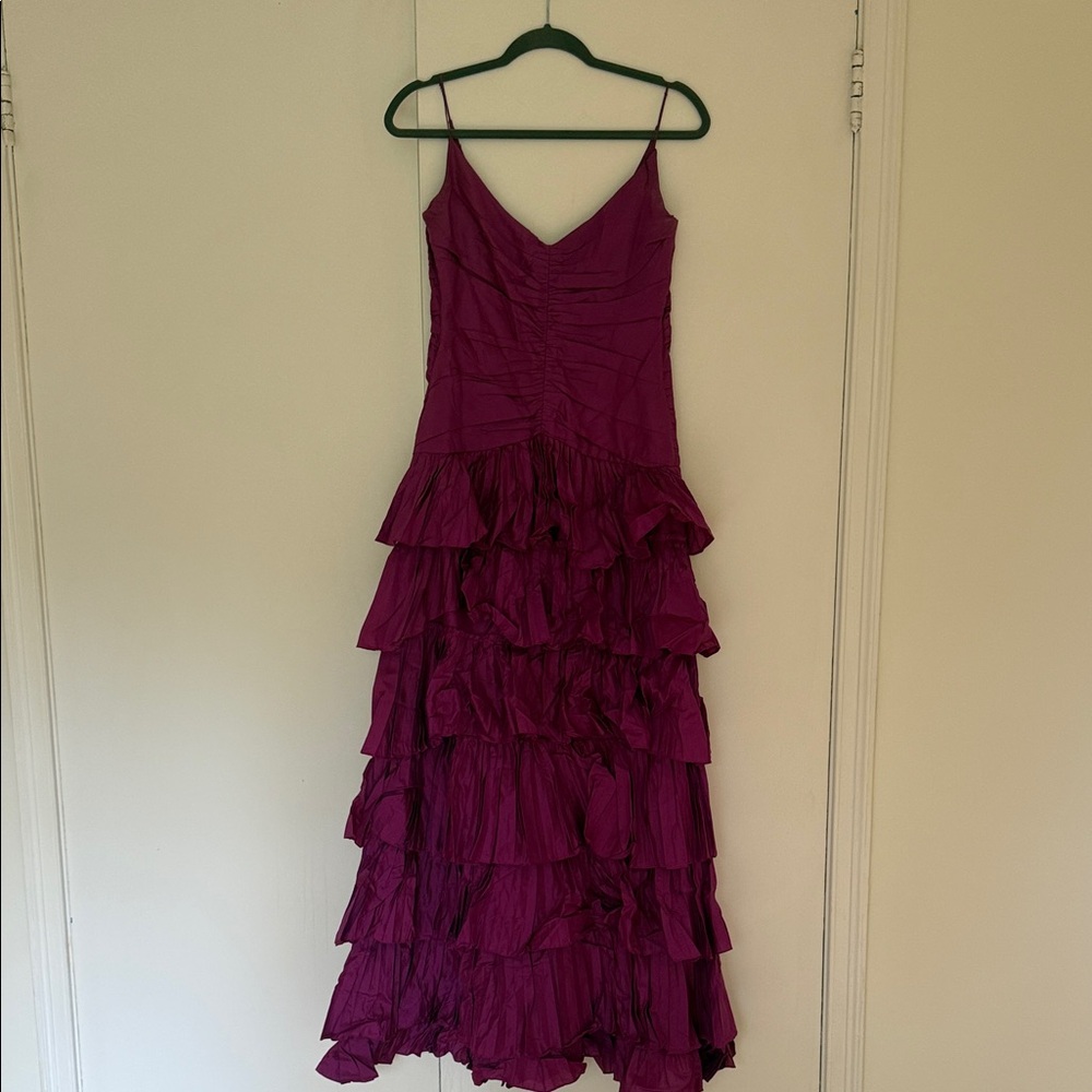Monique Lhuillier Gown